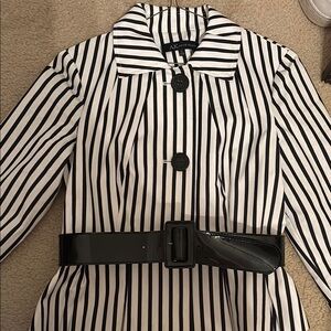 Anne Klein Black and White Striped  Lined Blazer/Jacket with belt